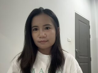 Porn shows AriePerry
