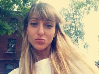 Naked cam BellRobinson