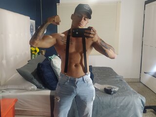 Porn videos EnzoThomson